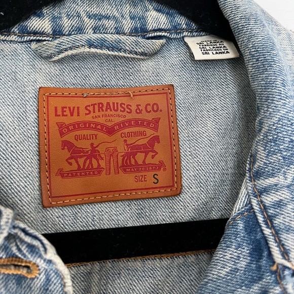 Levi Denim Jacket - Picture 4 of 4